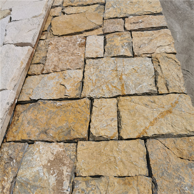 Yellow Castle Stone for Rustic Garden Walls