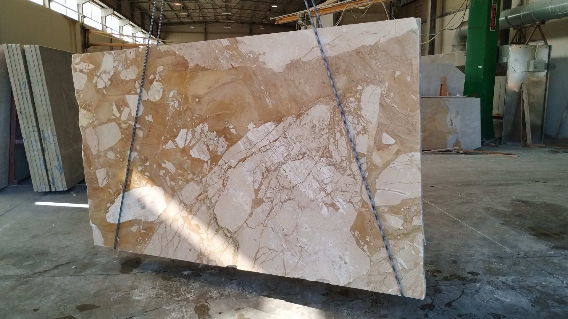breccia sicilia