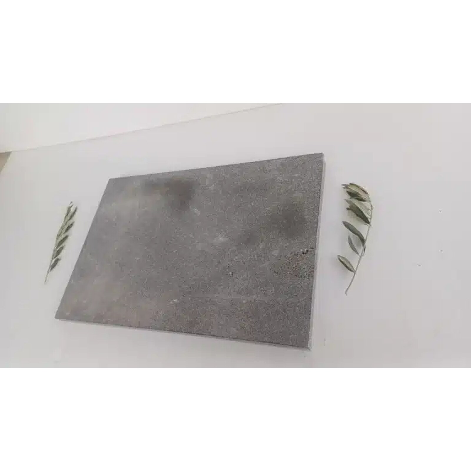 Black Basalt Sawn 24″ × 12″ × 3cm