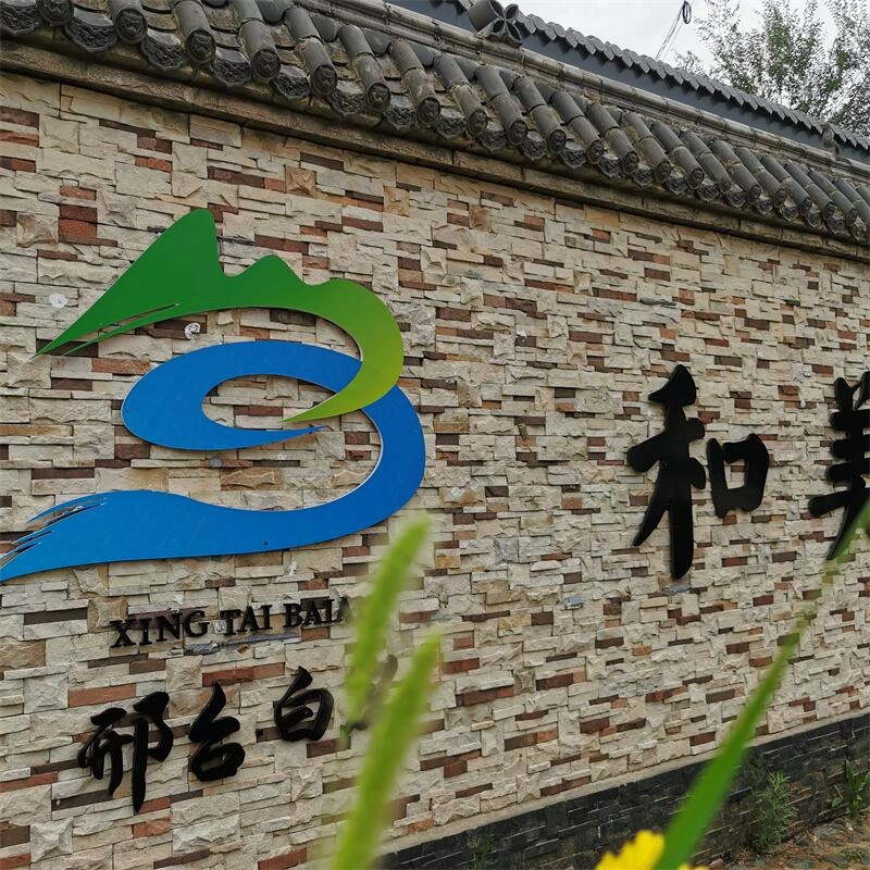 White Stacked Stone Veneer for Residential & Commercial Facade